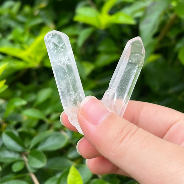 Master Healer Kristallkolonnspetsar, Förstärker Energi och Rensar, Idealisk för Meditation Reiki, DIY Smycken och Förbättring av Heminredning
