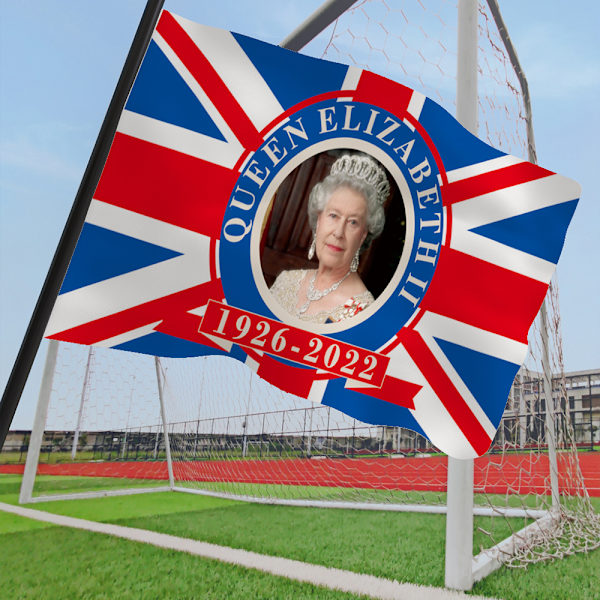 Hennes Majestäts flagga, minnesmärke över Storbritanniens drottning