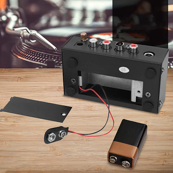 Phono Pladespiller Forforstærker - Mini Elektronisk Audio Stereo Fonograf Forforstærker med RCA-indgang, RCA-udgang og lav støjdrift drevet af 12 Volt DC