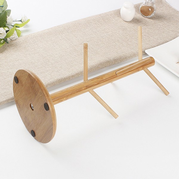 Robust Muggtorkare i Trä, Mugghållare i Bambu för Kaffekoppar, Roterbar Mugghållare med Elegant och Vacker Design, Håller Bordet Rent