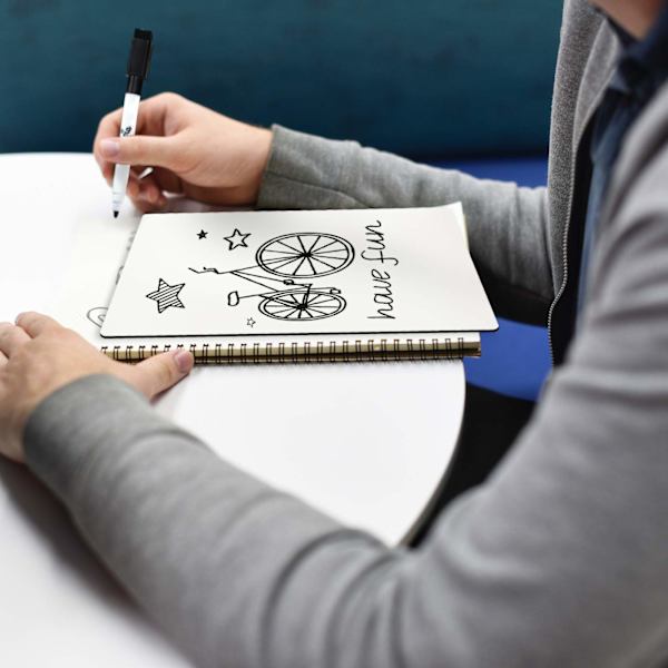 2 stk. whiteboard med tørr avtørking (dobbeltsidig hvit 9 * 12 tommer)