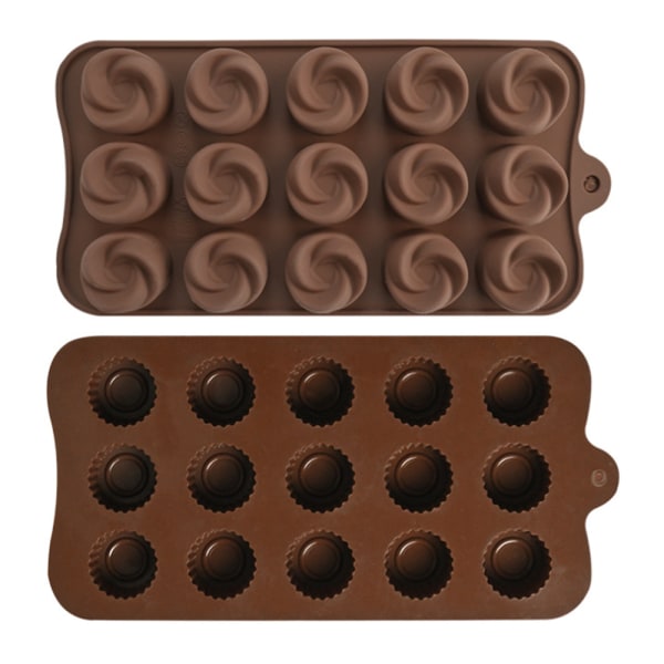 2 sjokoladebiter, kakeform, silikonbakeform,