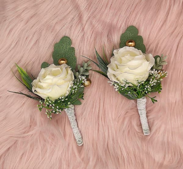 2-pakning bryllups-knapphullsblomst - Kunstige roseblomster - Elfenbenshvit