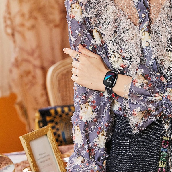 Rem kompatibel med Fitbit Sense / Versa 3, rem til kvinder