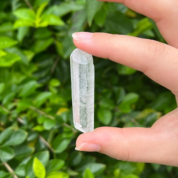 Master Healer Kristallkolonnspetsar, Förstärker Energi och Rensar, Idealisk för Meditation Reiki, DIY Smycken och Förbättring av Heminredning
