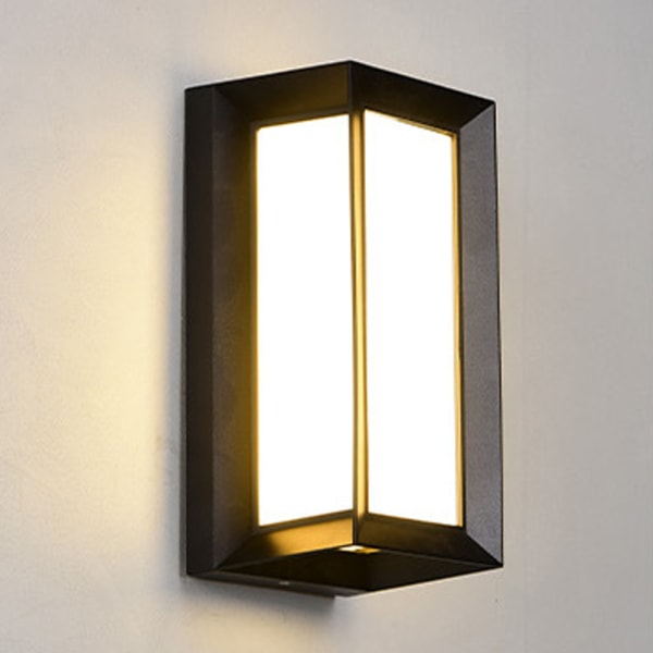 Tre typer udvendige vandtætte væglamper med neutralt lys,