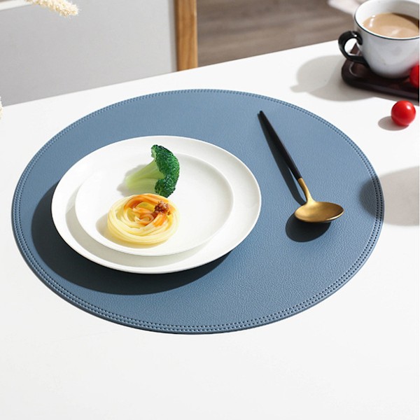 Vattentäta Bordsunderlägg i Konstläder, Stilrena Bruna Lättstädade Halkfria Placemats för Kök och Matplats (4 st)