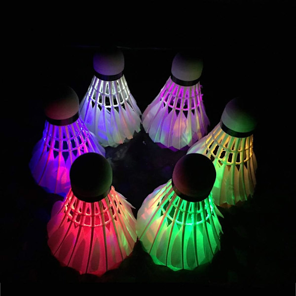 LED Badminton Bollar Mörker Natt Glöd Birdies Belysning för Utomhus & Inomhus Sportaktiviteter (Fjäder_4st)