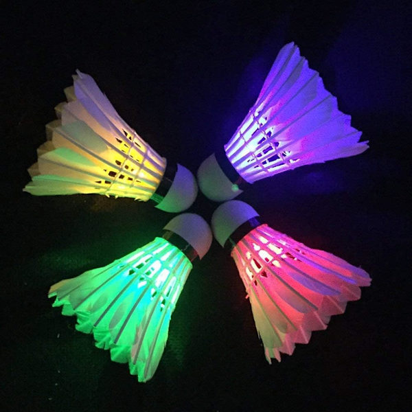 LED Badminton Bollar Mörker Natt Glöd Birdies Belysning för Utomhus & Inomhus Sportaktiviteter (Fjäder_4st)