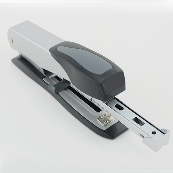 Full-size skrivbordsstapler, 25-arks kapacitet, ansträngningslös
