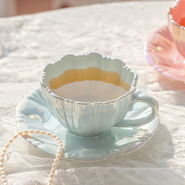 300 ml blomsterformet kaffekop og underkop sæt keramisk krus gavekop eftermiddagste engros krus