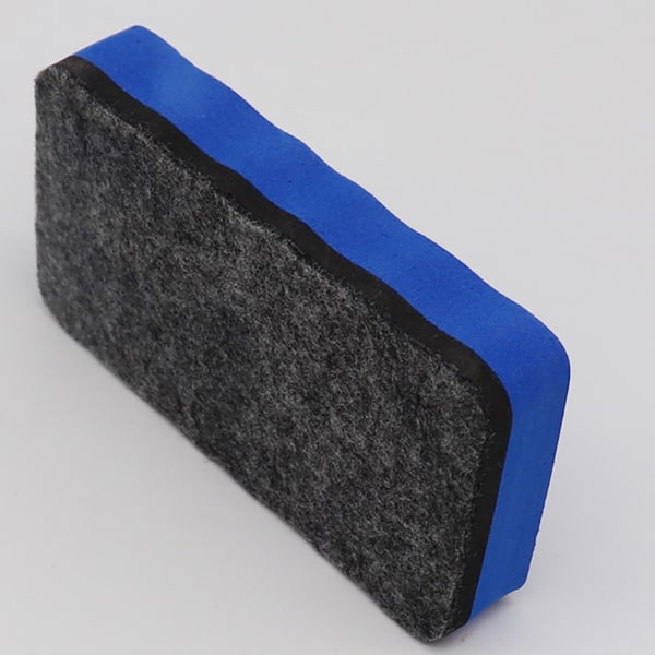 Whiteboard- set - förpackning om 4 - radergummi för magnettavlor - torkare med starka magneter för kemtvätt av din whiteboard med pennor och