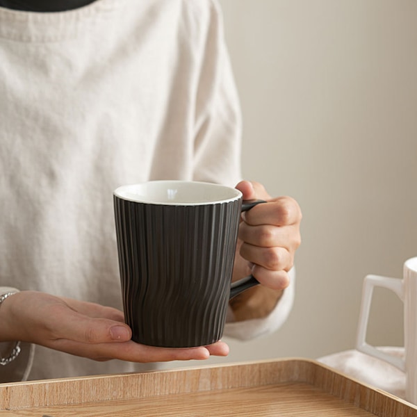 400 ml kaffekop, ensfarvet kaffekop, velegnet til familiens kaffebar-fester.