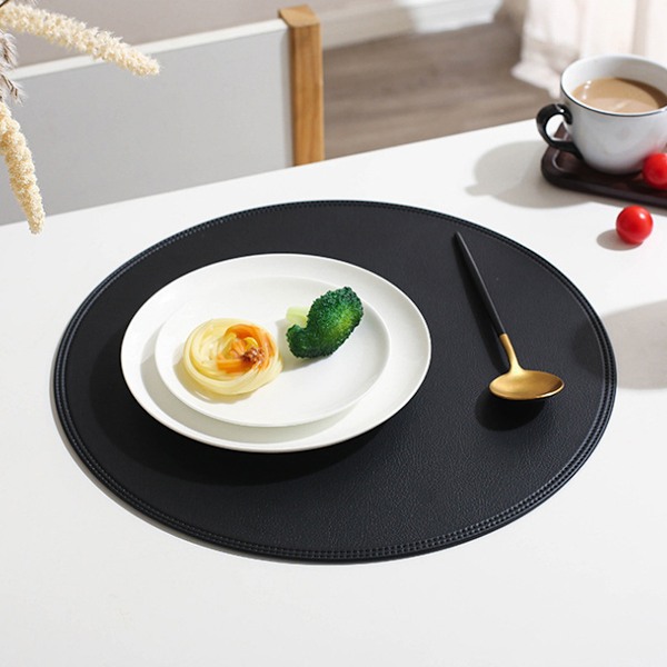 Vattentäta Bordsunderlägg i Konstläder, Stilrena Bruna Lättstädade Halkfria Placemats för Kök och Matplats (4 st)