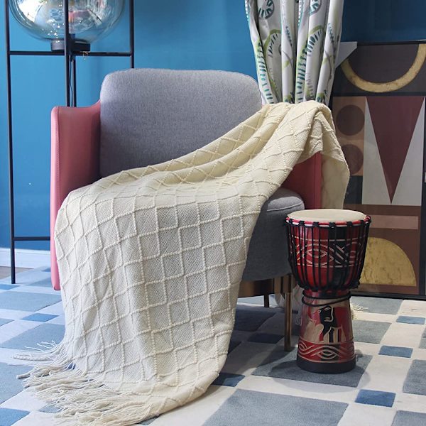 Mjuk stickad ullfilt med tofsar, gosig filt, sofffilt, sovfilt, beige 130 x 230 cm