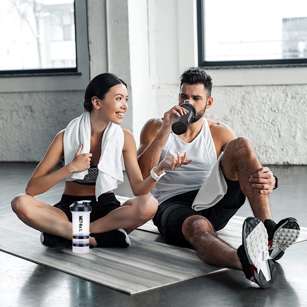 Shaker-pullo proteiinisekoituksille, vuotamaton smoothie-sekoitin