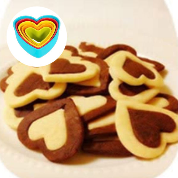 Tosidede runde kakeform, kjeksform og fondantkake