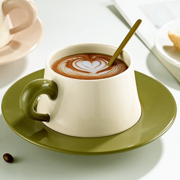 280 ml keramisk kaffekopp med fat, enkel stil eftermiddagste kaffekopp set.