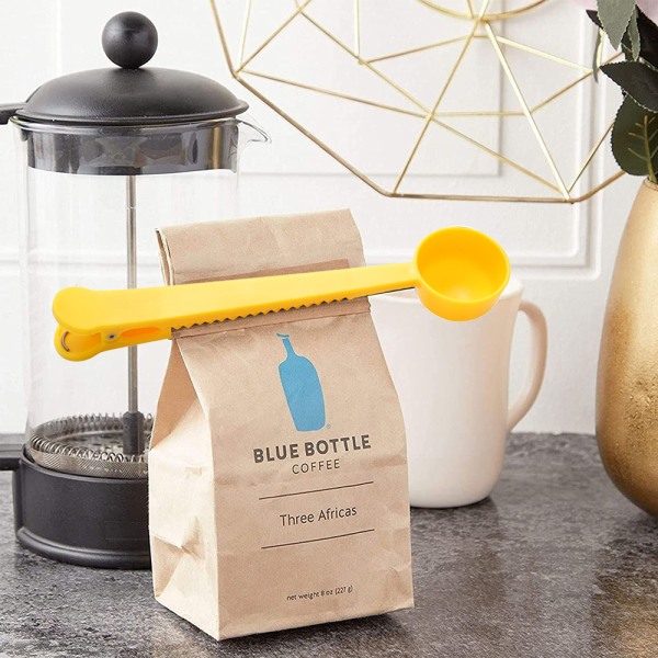 Kaffe- och teskopa med påsklämma, perfekt för mätning yellow