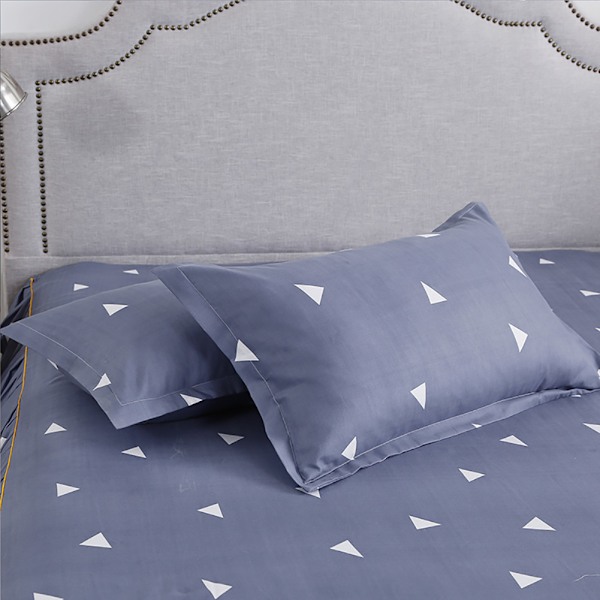 Sängkappa av hög kvalitet, mångsidig design med spets för 1,8 m säng, material som andas och är skrynkelfritt, bekväm värme året runt