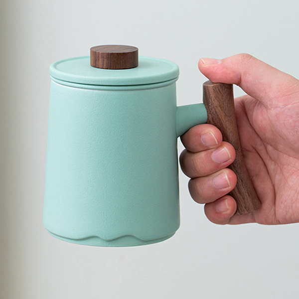 360 ml:n kahvikuppi, kahvikuppisarja kannella, sopii perheen kahvilaan juhliin.