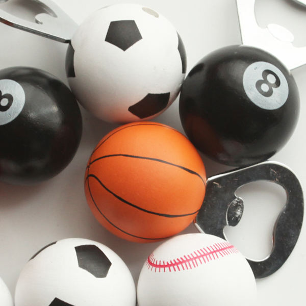 Luovat jääkaapin magneettiset pullonavaajat jalkapallo koripallo softball biljardi olutpullonavaaja