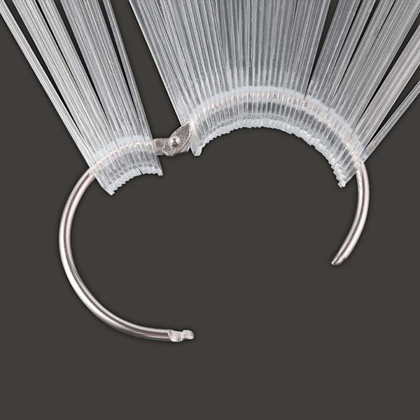 50 st transparenta fläktformade falska nagelprovpinnar nagellack övning display konstspetsar nagelprovpinnar med metalldelad ring
