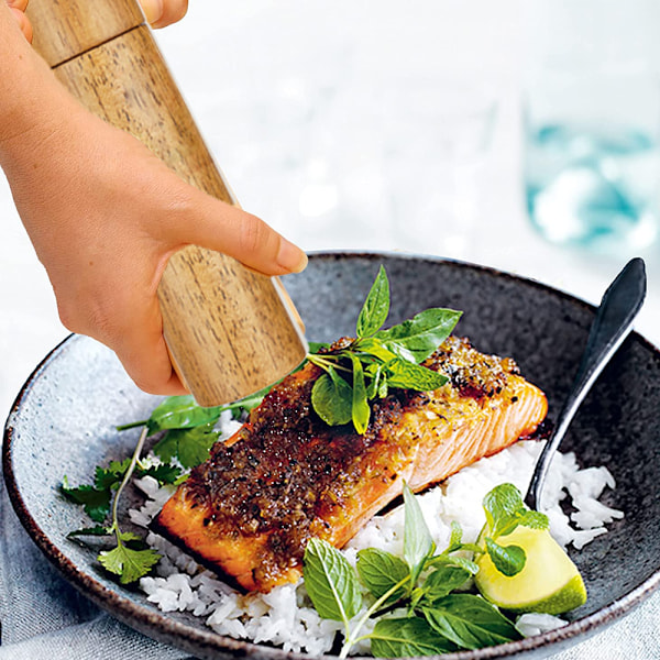 Salt- och pepparkvarnset med justerbar grovlekvarn,