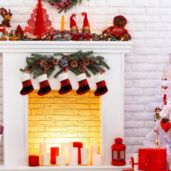 Klassiska Mini Julstrumpor För Festlig Stämning, Röd Svart Buffelrutig Design, Återanvändbar Juldekor, Perfekta Familjejuldekorationer