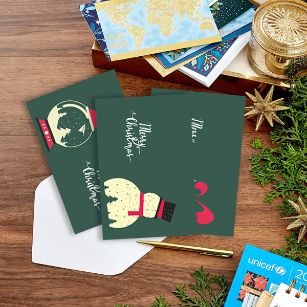 6 pakkausta värikkäitä joulukortteja talvilomaan