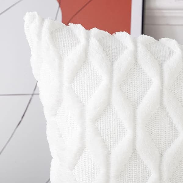 Two-piece soft short pile wool pillowcase set with velvet trim, luxurious style, suitable for sofas and bedrooms, square, 45x45 cm. White