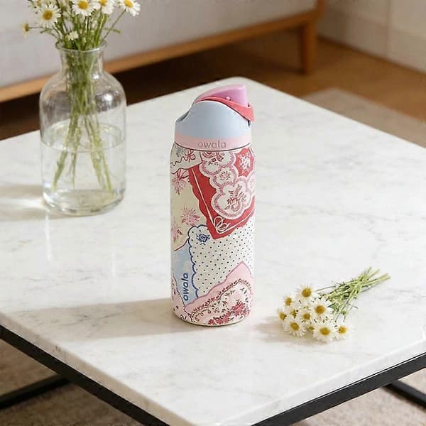 Owala \"Hankie\" 24/32oz FreeSip-pullo ystävänpäivän erikoispainos vaaleanpunainen tilkkutäkki 32oz