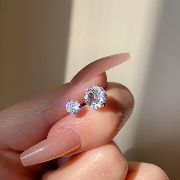 Sølvstift Mini Nøgen diamant Øreringe Let luksus temperament Kvinde Zirconia øreknogle studs