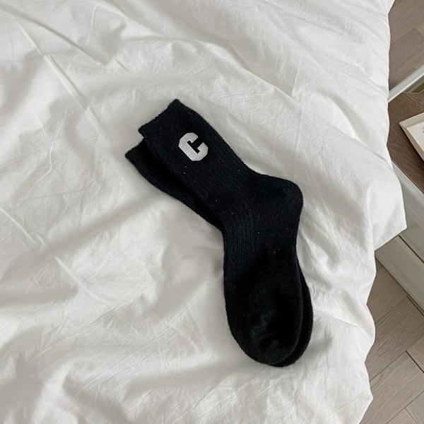 Casual Crew Strumpor Dam Manschett C Print Cozy Crew Supermjuka strumpor för kvinnor Slipperstrumpor Black