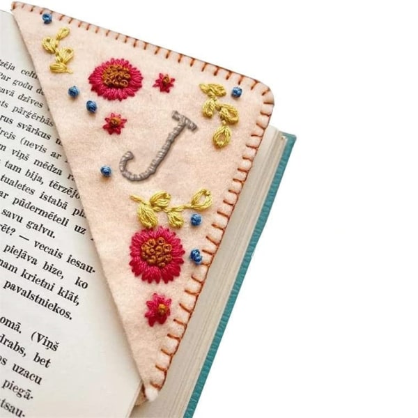 Personalized Hand Embroidered Corner Bookmark Felt Triangle Mark Bookmark Autumn J