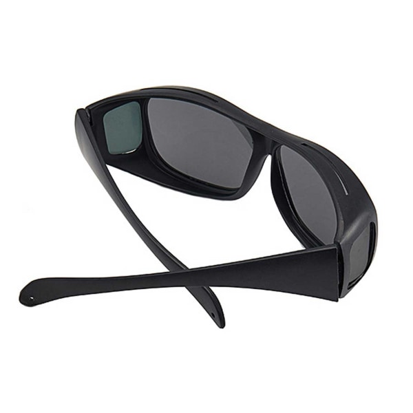 2 stk. Suncovers Solbriller Utenpå Briller Lesebriller Gult Glass Svart black