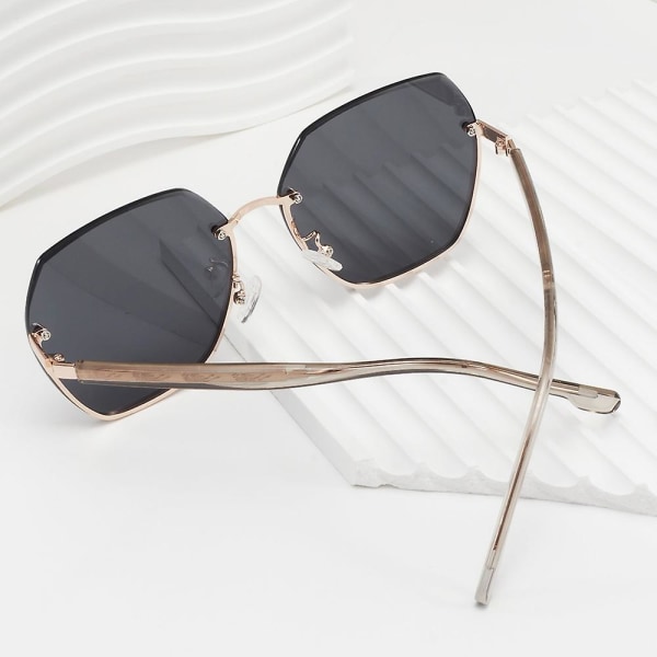 Lätt Lyxglasögon Dam Solglasögon Stor Ram Solglasögon Gradient Kantlösa Solglasögon Mode med ljus Mak Silver frame gray gradually va