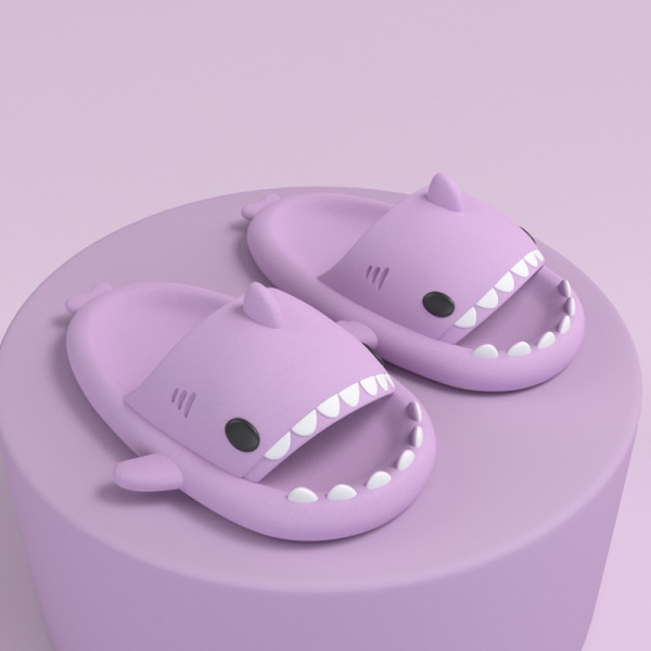Cartoon shark supermyke tøfler for kvinner sklisikre innendørs hjem Purple 36-37