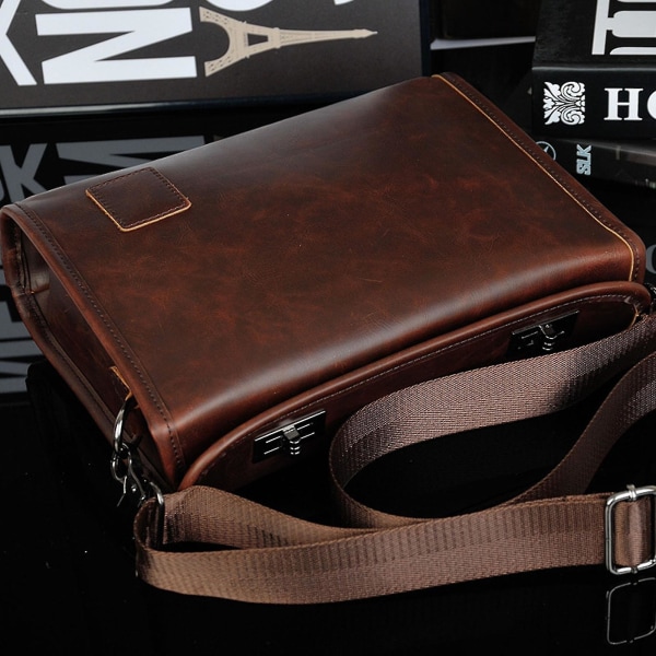 Mode Pu Axelväska Hasp Brun Crossbody-väska Män Messenger Bag för att arbeta