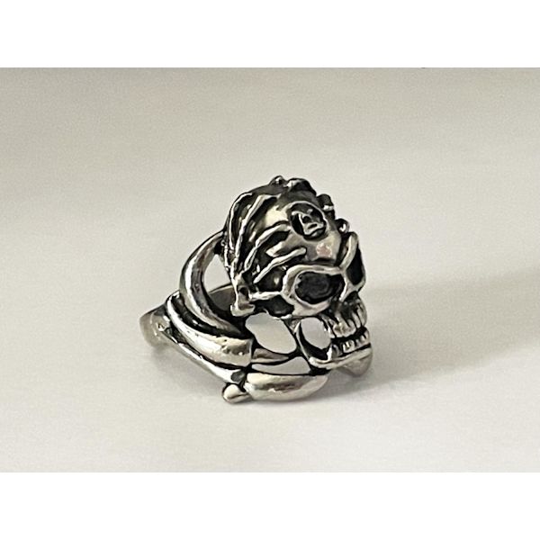 Cool Silver Ring med en Döskalle / Dödskalle - Stl 21,5 Silver
