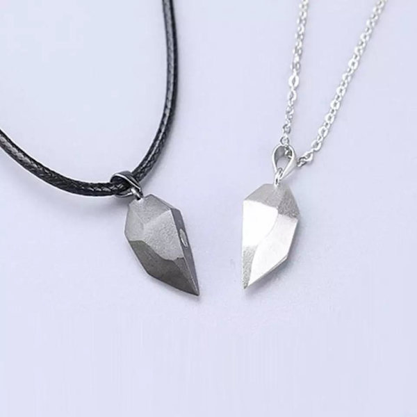 2 st Parhalsband Par Halsband med Magnetiskt Hjärta Svart Silver Silver