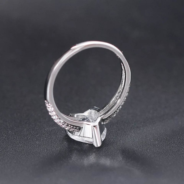 Silver Ring - Hjärta & Vita CZ Kristaller - Stl 19 Silver
