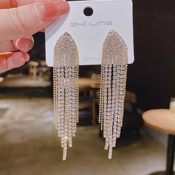 Strass Guld Örhängen med Kedjor - Glittrande Vita Rhinestones Guld