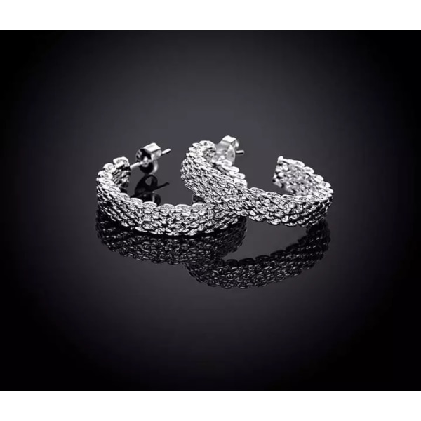 Klassiska Silver Örhängen - Hoop med Flätad Design Silver
