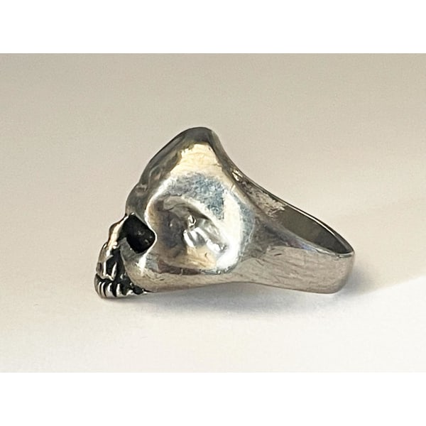 Cool Snygg Silver Ring med en Döskalle / Dödskalle - Stl 21,5 Silver