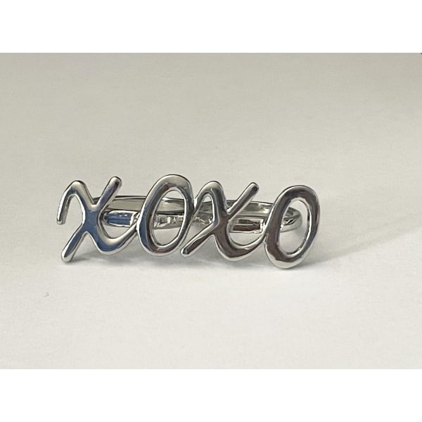 Silver Ring Dubbelring 2-Fingerring med Text  - XOXO - Stl 17/18 Silver