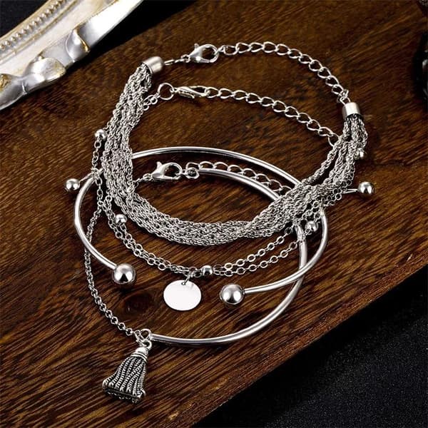 4 st Silver Armband/Bangle med Tvinnade Kedjor, Tofs & Kulor Silver