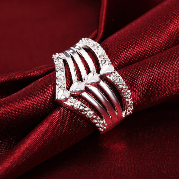 Silver Ring - Vacker Design & Elegant Mönster - Stl 18,2 Silver