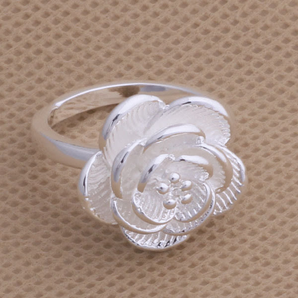 Silver Ring med Vacker Blomma / Ros - Lyxig Design - Stl 18,2 Silver