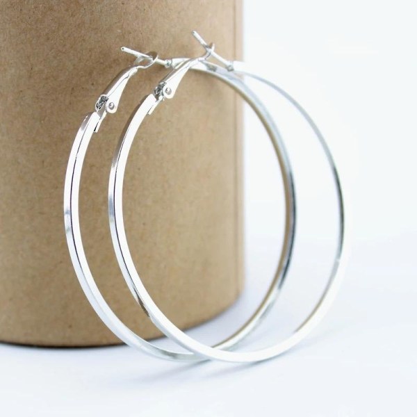 Blanka Runda Hoop Örhängen med Kantig Design - 7 cm - Silver Silver